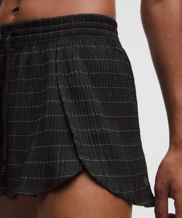 Kratke hlače lululemon Negative Split Textured Reflective Running Shorts Črna | prod20003643, 5