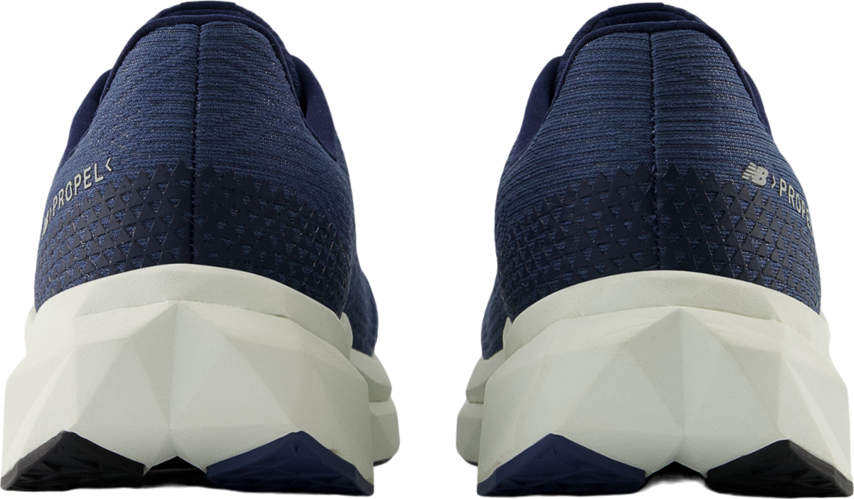 Superge in čevlji New Balance FuelCell Propel v5 Mornarica | mfcprln5, 1