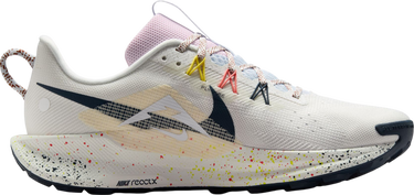 Superge in čevlji Nike Pegasus Trail 5 Bela | dv3864-102, 3