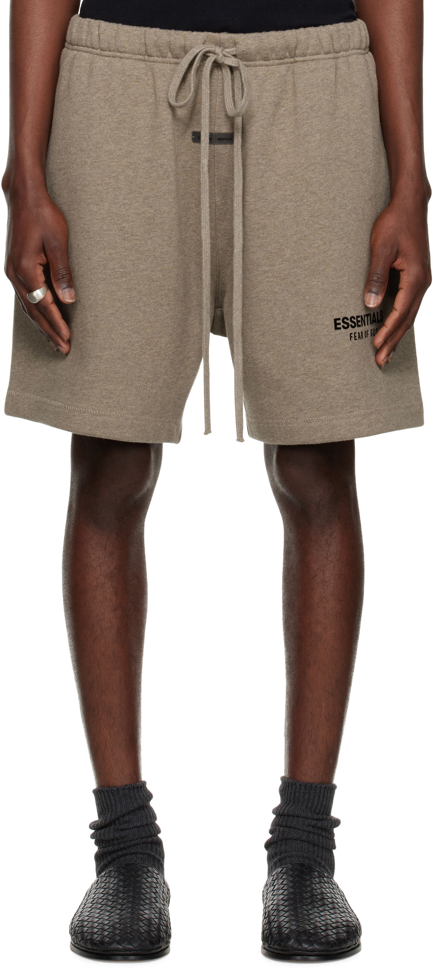 Kratke hlače Fear of God Fear of God ESSENTIALS Classic Sweat Shorts Siva | 160AS252001F, 0