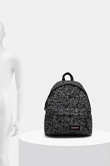 Nahrbtnik EASTPAK Padded Pak'R Large Print Backpack Črna | EK0006202Q41, 5