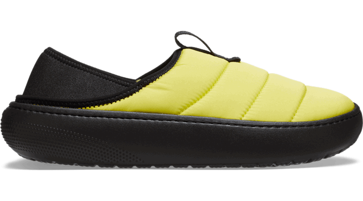 Superge in čevlji Crocs Classic Puff Moc Shoes Rumena | 210706-77K