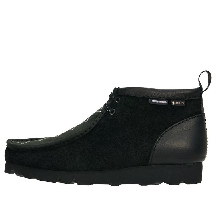 Superge in čevlji Clarks Wallabee GTX Neighborhood Ankle Črna | 261667687