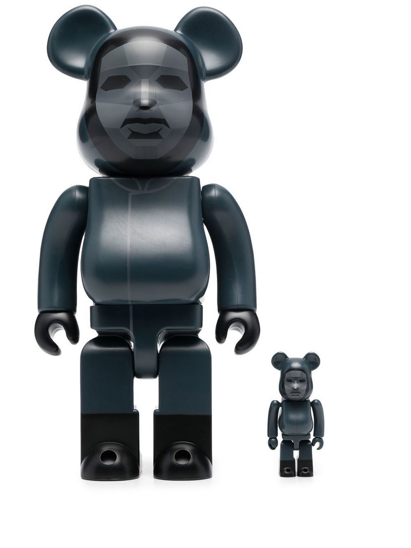 Collectibles Medicom Toy Squid Game Frontman 100% and 400% figure set - Black Črna | 14SQUIDFRONTFMULTI19309556