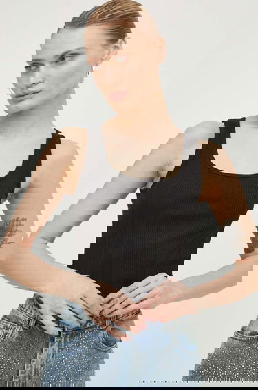 Majica brez rokavov Samsoe Samsoe Samsoe Samsoe SAAMANZA Ribbed Square Neck Tank Top Črna | F10000006, 0