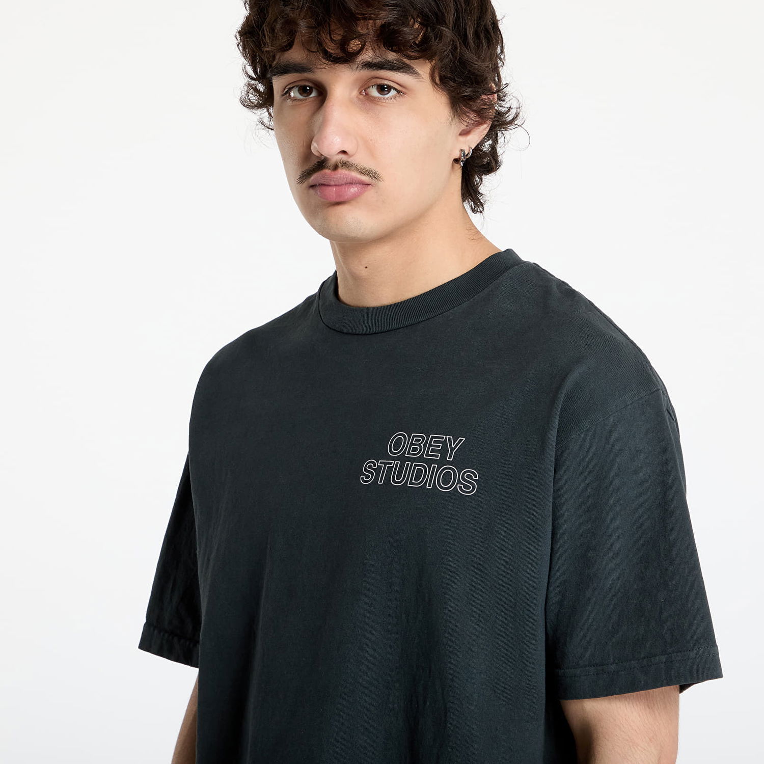 Majica OBEY OBEY Studios Outline T-Shirt Črna | 167924095-PTB, 1