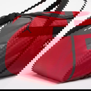 Potovalna torba Jordan Jordan Essentials Duffle Bag Gym Red Universal Rdeča | MA0874-R78, 2