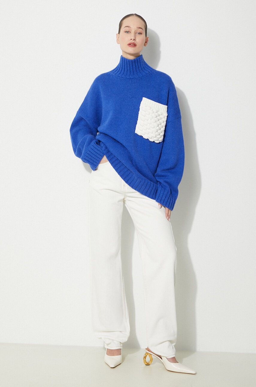 Pleteni pulover JW Anderson JW Anderson Textured Patch Pocket Turtleneck Sweater Modra | KW1150.YN0144.823, 1