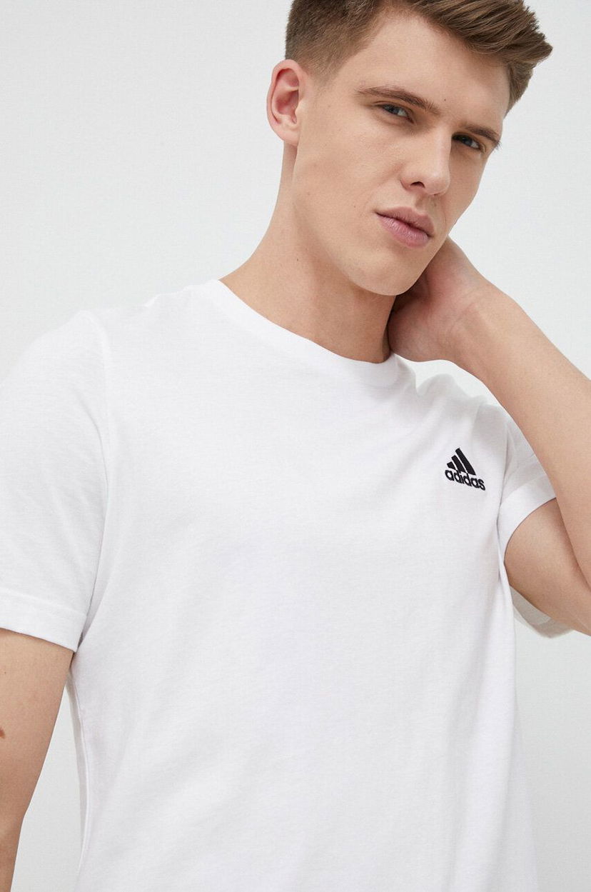Majica adidas Originals Essentials Single Jersey Embroidered Small Logo Bela | IC9286